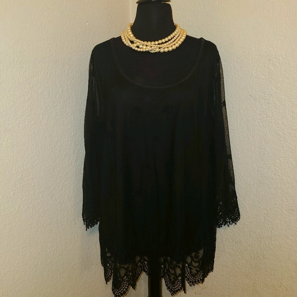 Share lace blouse